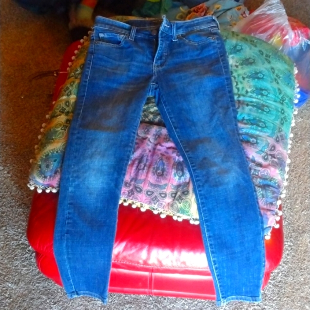 Lucky brand mid rise crop jeans